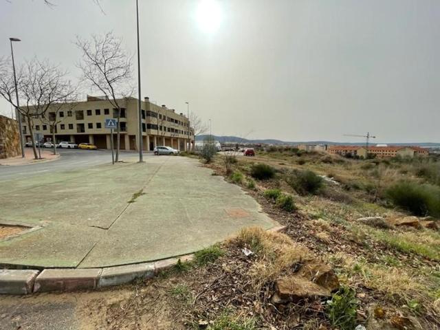 Terreno en venta en Plasencia, Norte - Altos de Valcorchero photo 0