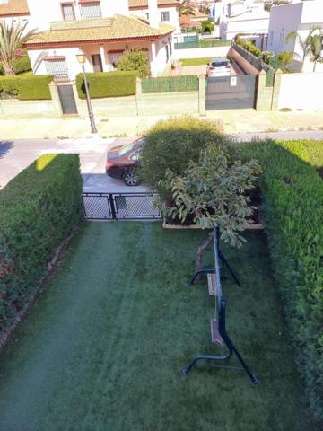 Adosada en alquiler en Isla Cristina, Islacristina - urbasur photo 0