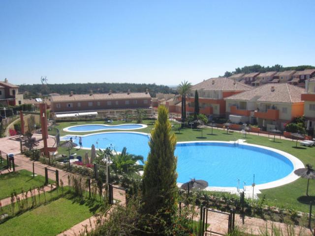 Apartamento en alquiler en Lepe, Islantilla - Campo de Golf photo 0