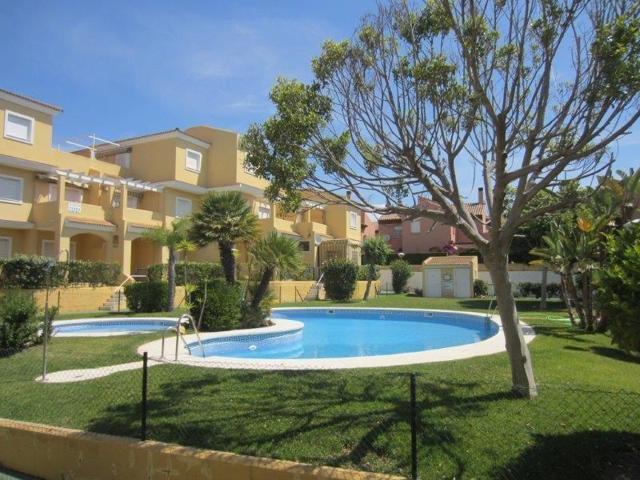 Apartamento en alquiler en Lepe, Islantilla - Campo de Golf photo 0