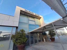 Edificio en venta en Miraflores de la Sierra, Miraflores De La Sierra photo 0