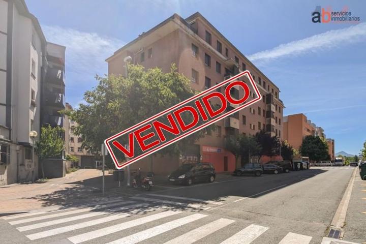 Piso en venta en Egüés, Huarte photo 0