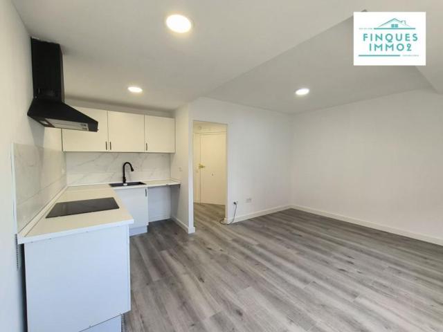 Piso en venta en Sant Carles de la Ràpita, Centro photo 0