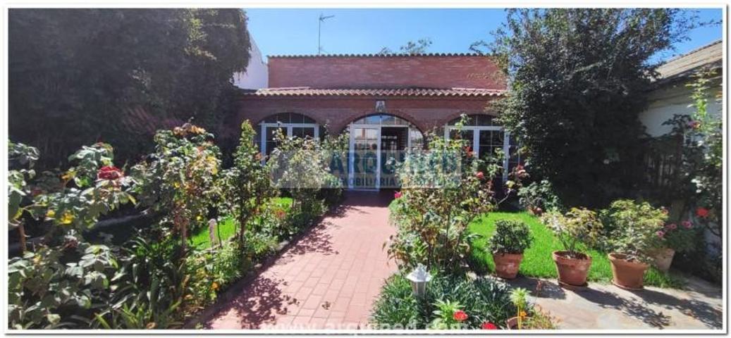 Chalet en venta en Fregenal de la Sierra, Fregenal De La Sierra photo 0