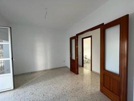 Piso en venta en Estepa, Estepa photo 0