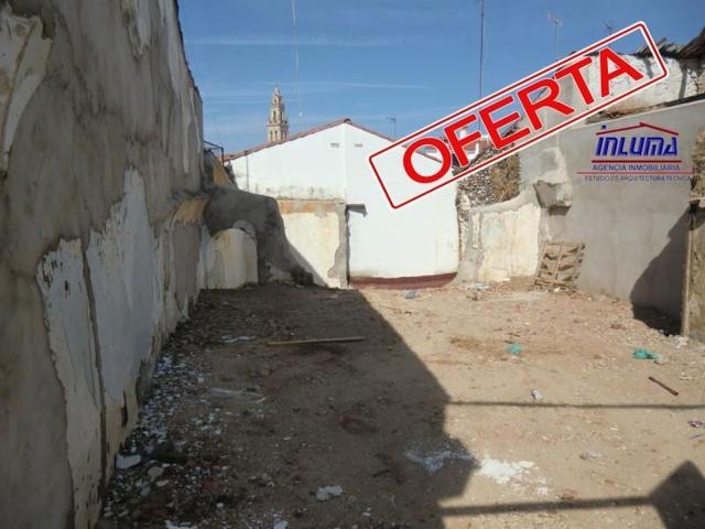 Terreno en venta en Jerez de los Caballeros, Centro photo 0