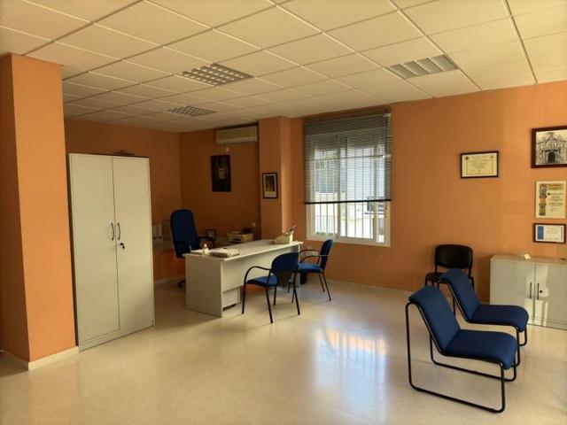 Local comercial en alquiler en Alcalá del Río, Avenida Andalucia photo 0