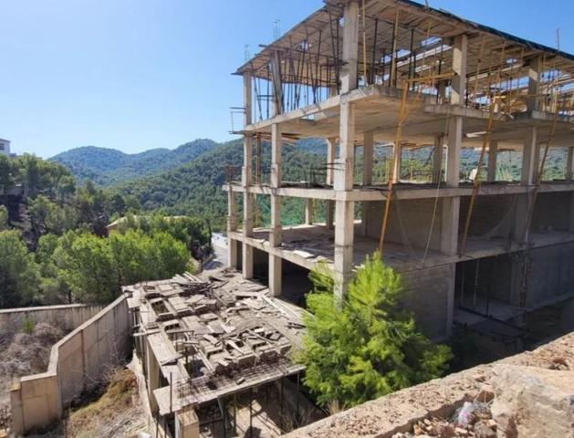 Terreno en venta en Gilet, Gilet photo 0