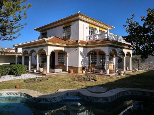 Chalet en venta en Matalascañas, Campo De Golf photo 0