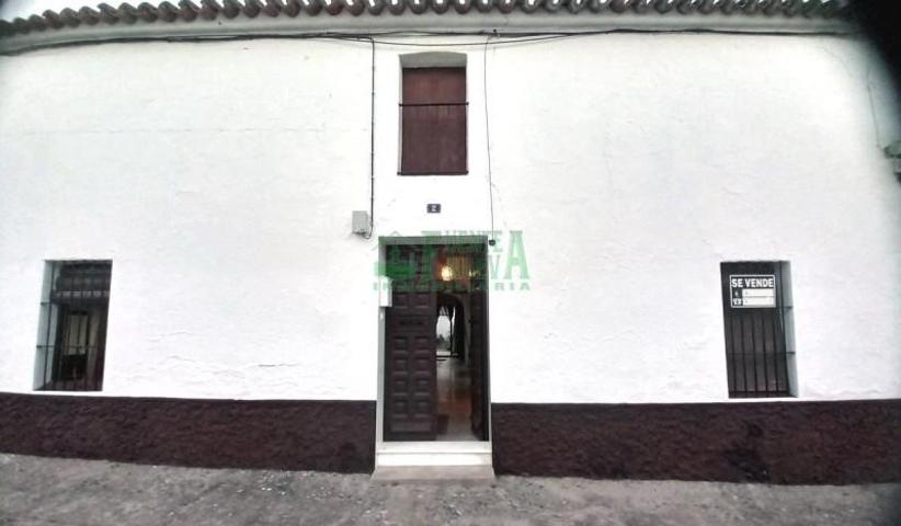 Casa en venta en Cala, Cala photo 0