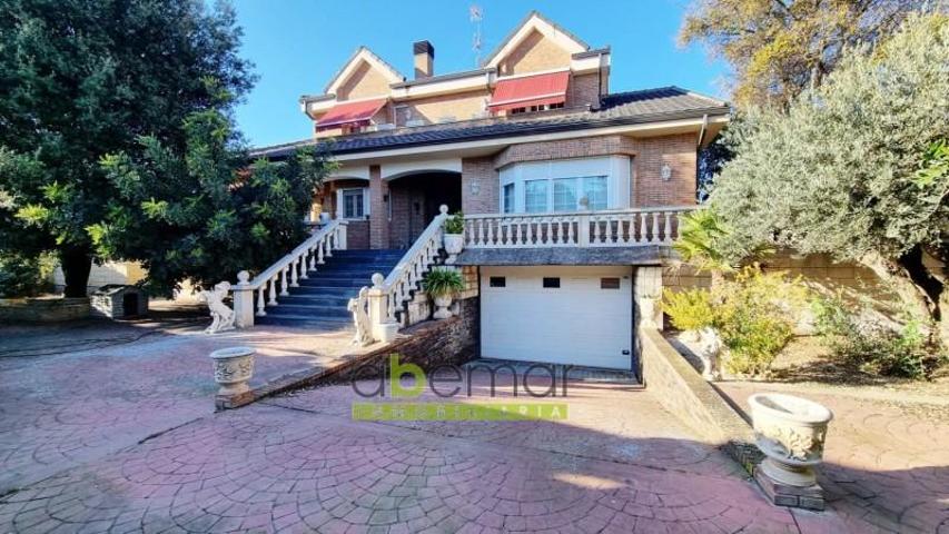 Casa en venta en San Adrián, San Adrian photo 0