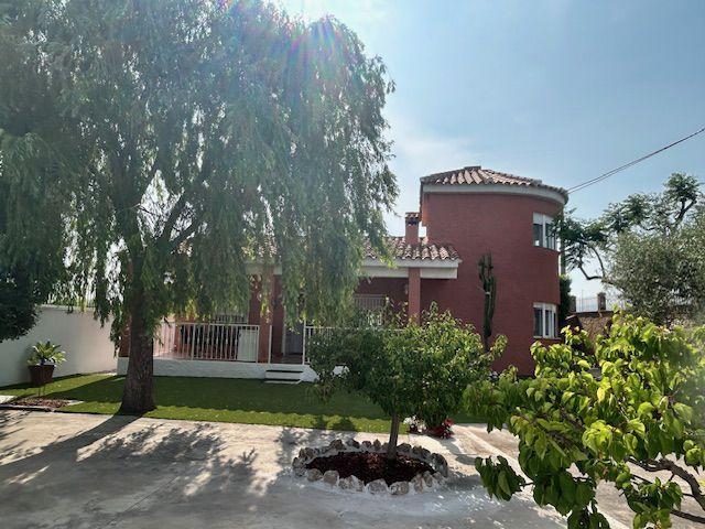 Chalet en alquiler en Castellón de la Plana, Grao de Castellon - Pinar photo 0