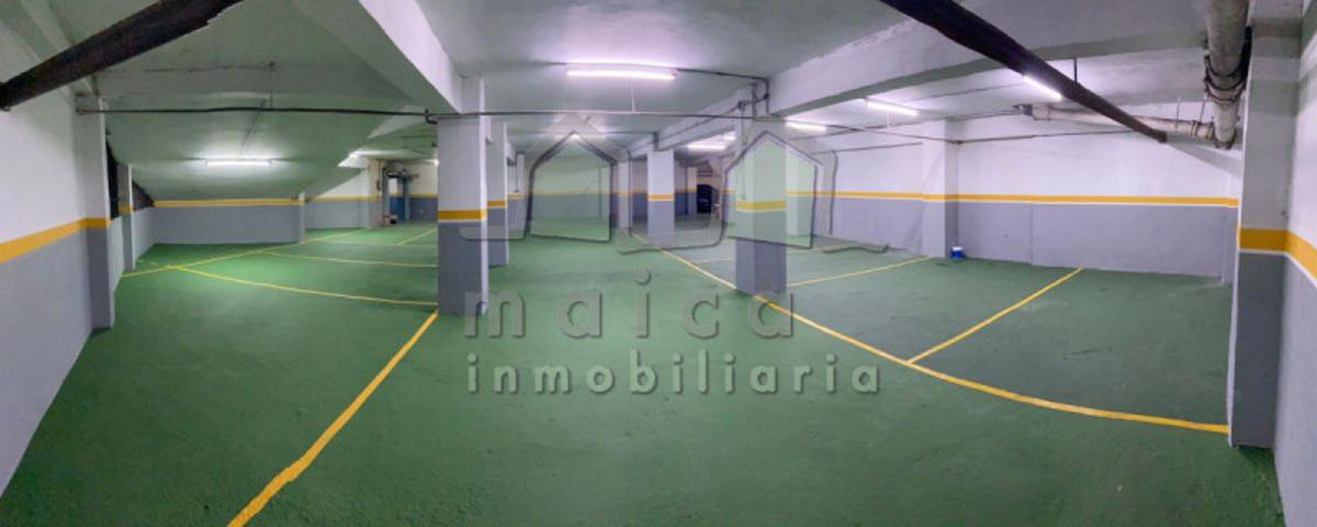 Garaje en alquiler en Vigo, Castelao photo 0