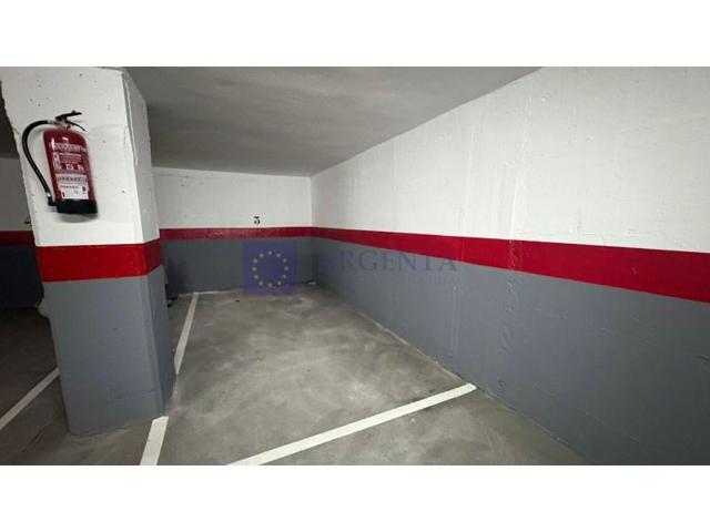 Garaje en alquiler en Cáceres photo 0