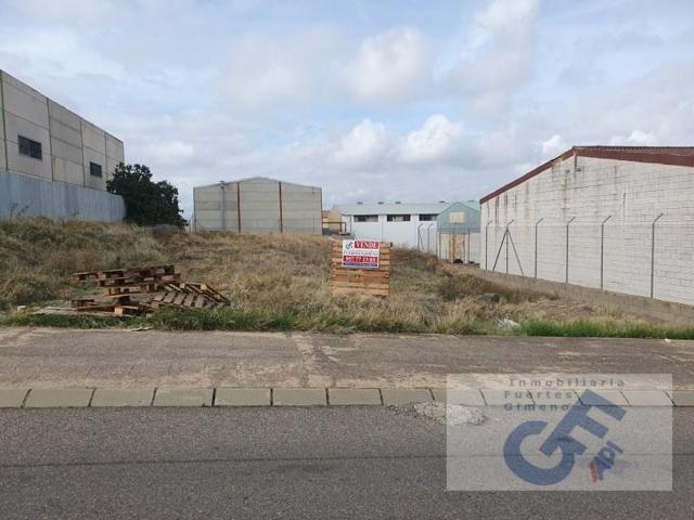 Terreno en venta en Pozoblanco photo 0