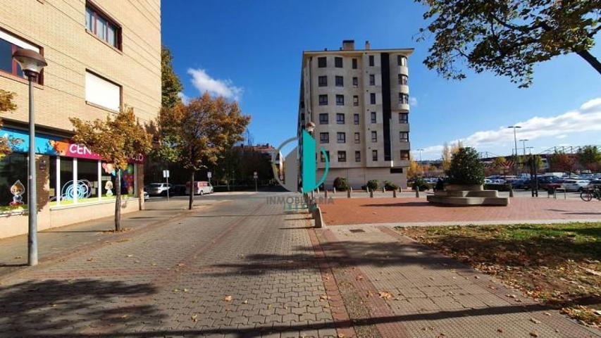 Garaje en alquiler en Logroño, Club Deportivo photo 0