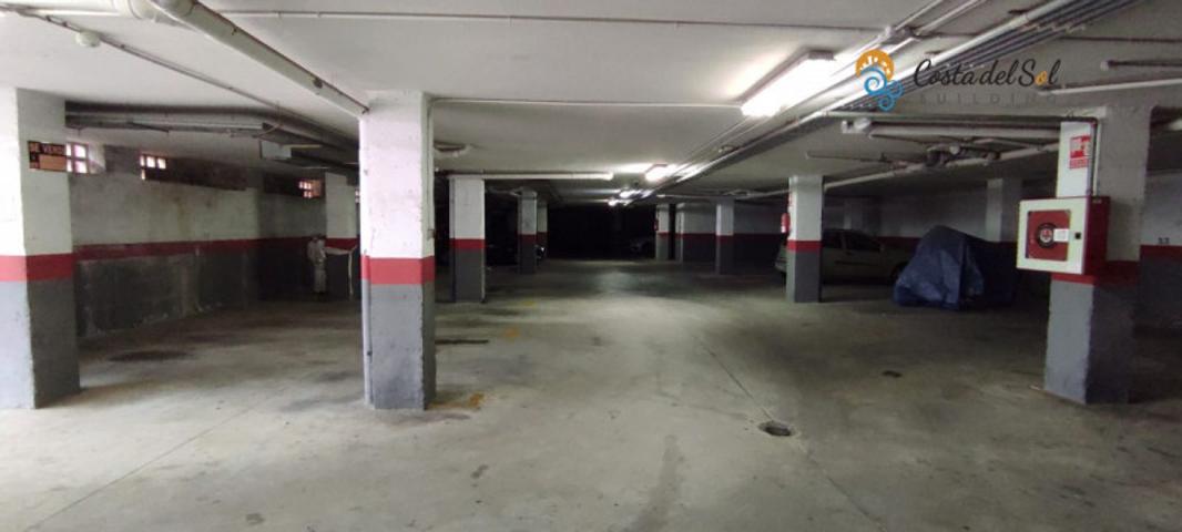 Garaje en alquiler en Benalmádena, Santangelo photo 0