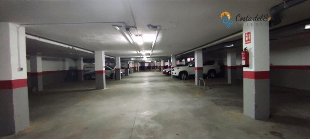 Garaje en alquiler en Benalmádena, Santangelo photo 0