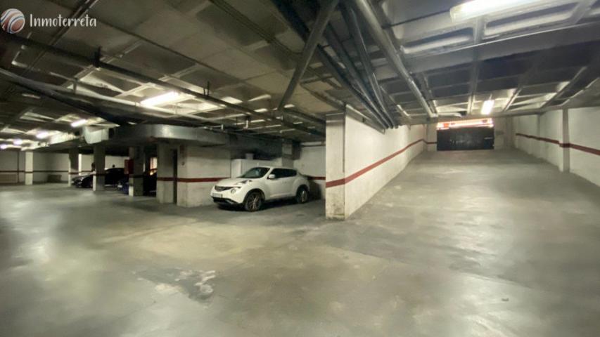 Garaje en alquiler en Alicante, La Florida photo 0