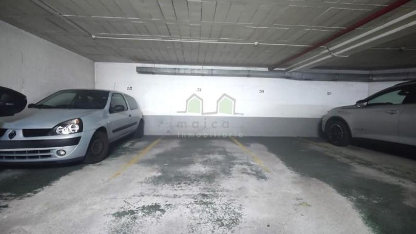 Garaje en alquiler en Vigo, Castelao photo 0