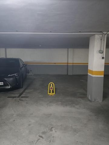 Garaje en alquiler en Torrevieja photo 0