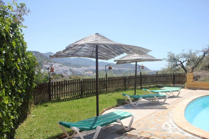 Chalet en alquiler en Frigiliana, Ctra. Nerja - Frigiliana photo 0