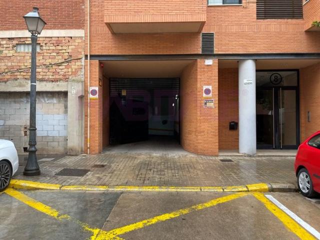 Parking en alquiler en Valencia, La Creu del Grau photo 0