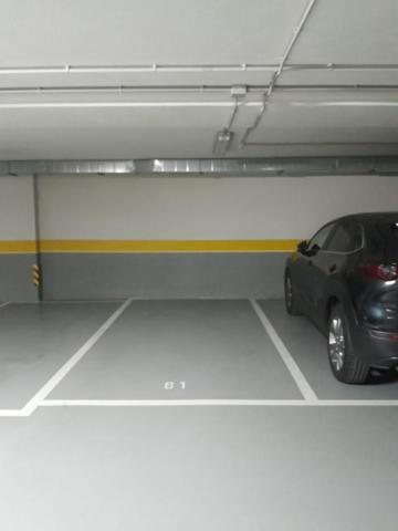 Garaje en alquiler en Pontevedra, Pontevedra photo 0