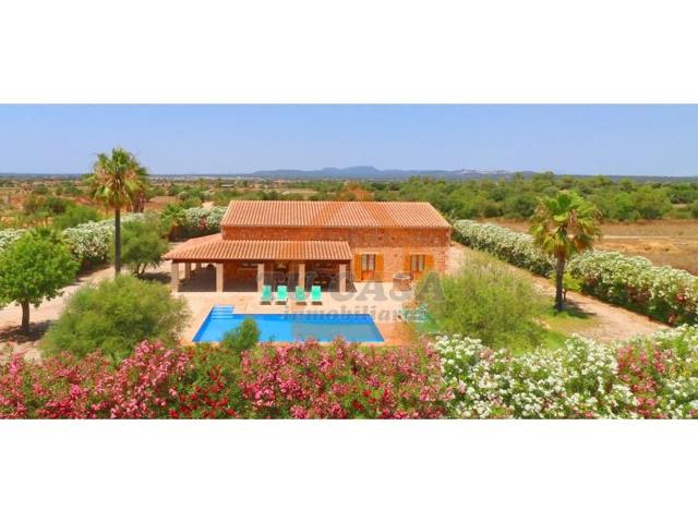 Chalet en alquiler en Campos photo 0