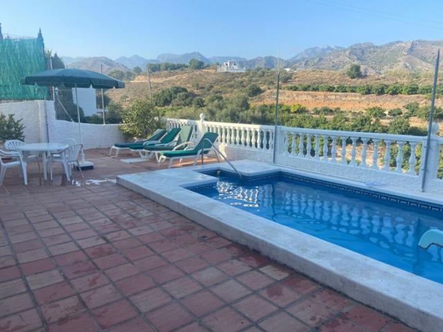 Chalet en alquiler en Nerja, Nerja photo 0