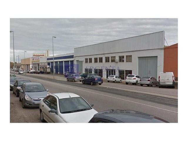 Local comercial en alquiler en Cáceres photo 0