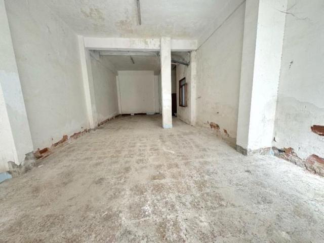 Local comercial en alquiler en Elda, Gran avenida photo 0