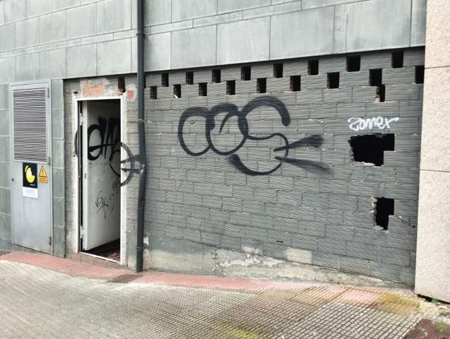 Local comercial en alquiler en Cambre, O Temple photo 0