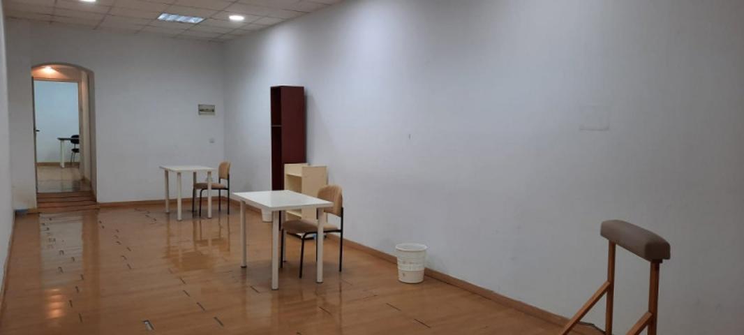 Local comercial en alquiler en Puerto Real, Centro photo 0