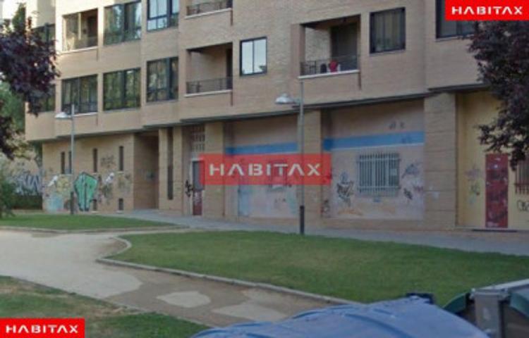 Local comercial en alquiler en Zamora, La Marina photo 0