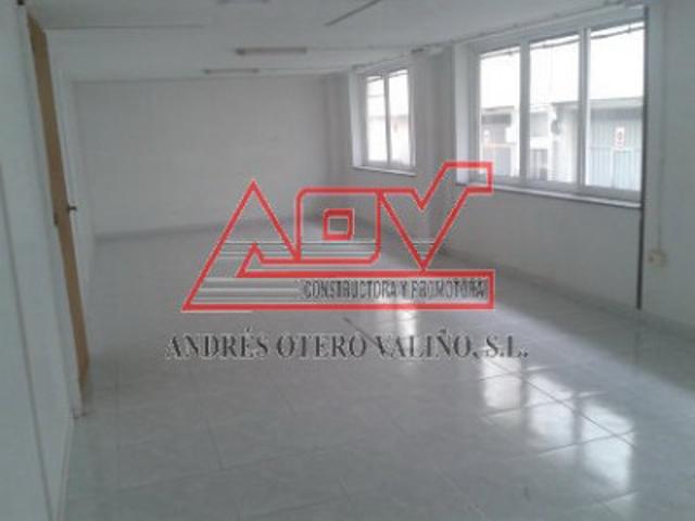 Local comercial en alquiler en Narón, Sta. Cecilia photo 0