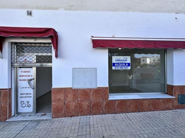 Local comercial en alquiler en Lebrija, Manga Larga photo 0