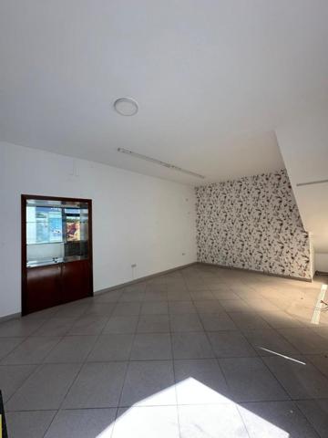 Local comercial en venta en Azuaga, Azuaga photo 0