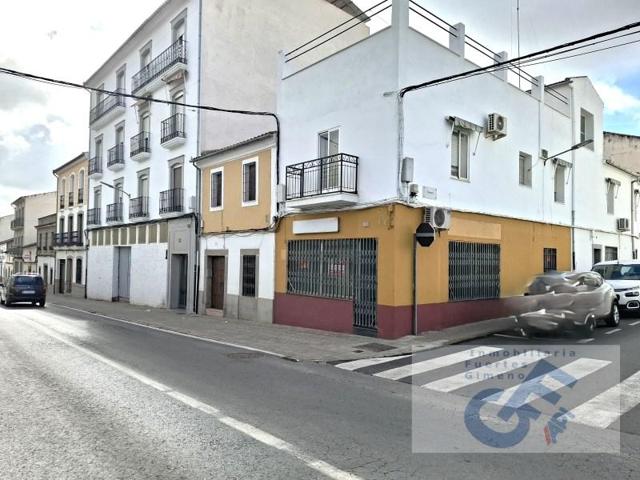 Local comercial en alquiler en Pozoblanco photo 0