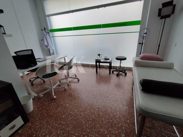 Oficina en alquiler en Mataró photo 0