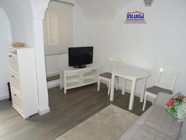 Casa en alquiler en Jerez de los Caballeros, Plaza de Abastos photo 0