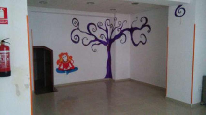Local comercial en alquiler en Archidona, Archidona photo 0