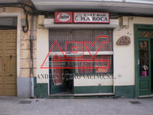 Local comercial en alquiler en Ferrol, Ensanche B photo 0