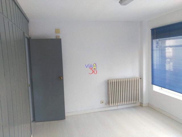 Oficina en alquiler en Salamanca, Maria Auxiliadora photo 0