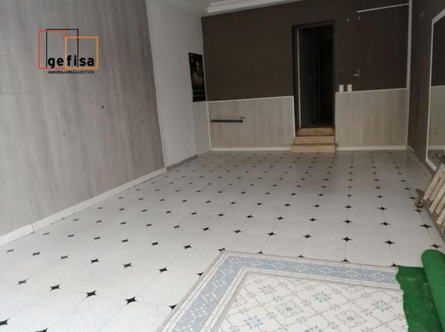 Local comercial en alquiler en Valdepeñas, Centro photo 0