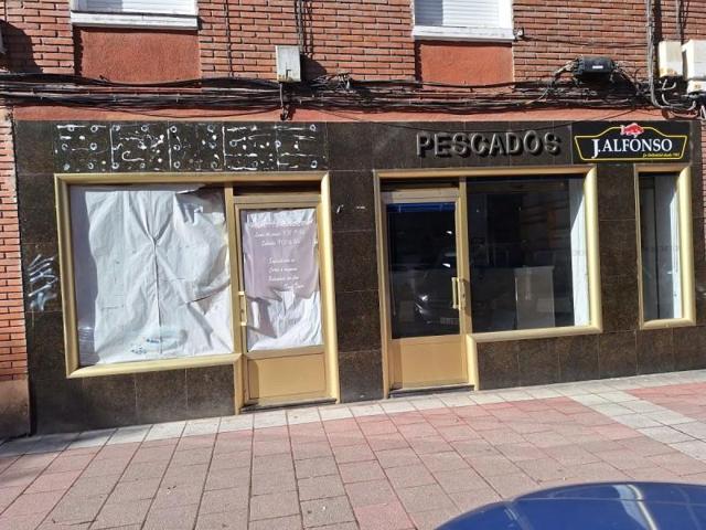 Local comercial en alquiler en Valladolid, Rondilla photo 0