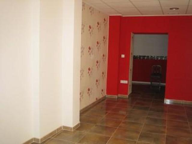 Local comercial en alquiler en Elda, Elda photo 0