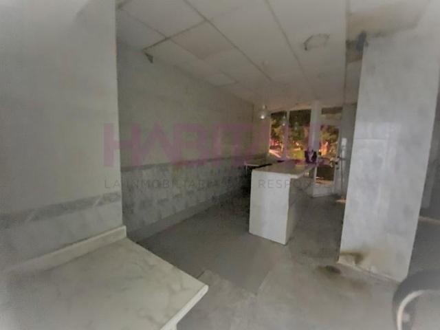 Local comercial en alquiler en Valencia photo 0