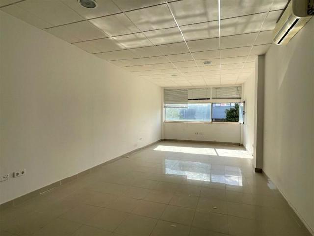 Oficina en alquiler en Jerez de la Frontera, Este - Avda. Europa photo 0