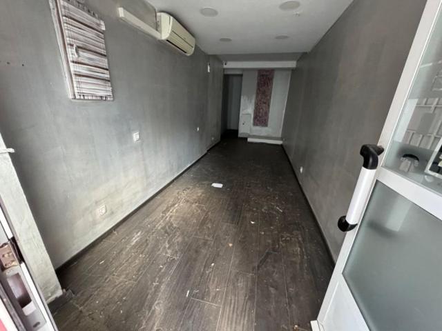 Local comercial en alquiler en Almendralejo, Mercado - Cantones photo 0